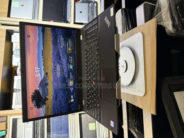 Laptop Lenovo ThinkPad P53 32GB Intel Core I7 SSD 512GB photo 4