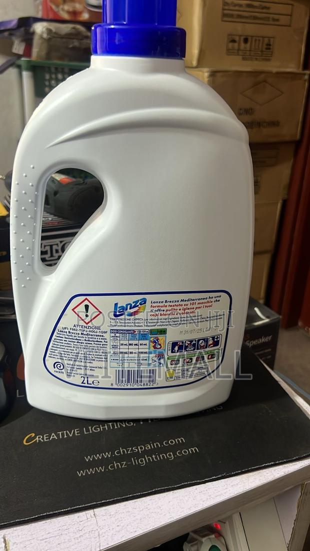 Lanza Brezza Mediterranea Liquid Laundry Detergent photo 2