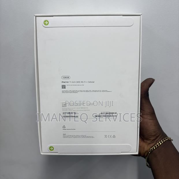 New Apple iPad Air 128 GB Gray photo 2