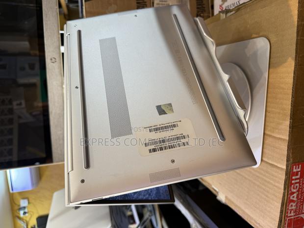 Laptop HP EliteBook 840 G10 16GB Intel Core I5 SSHD (Hybrid) 512GB photo 6