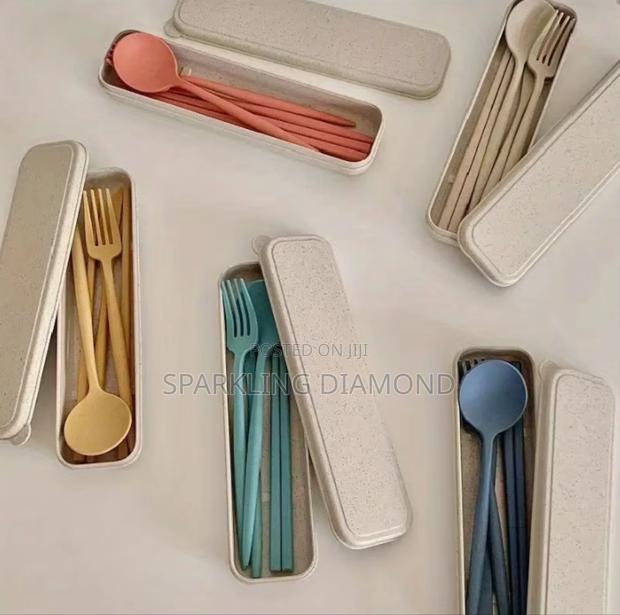 Eco-Friendly Travel Cutlery Set in Gift Box – Reusable Minimalist photo 3
