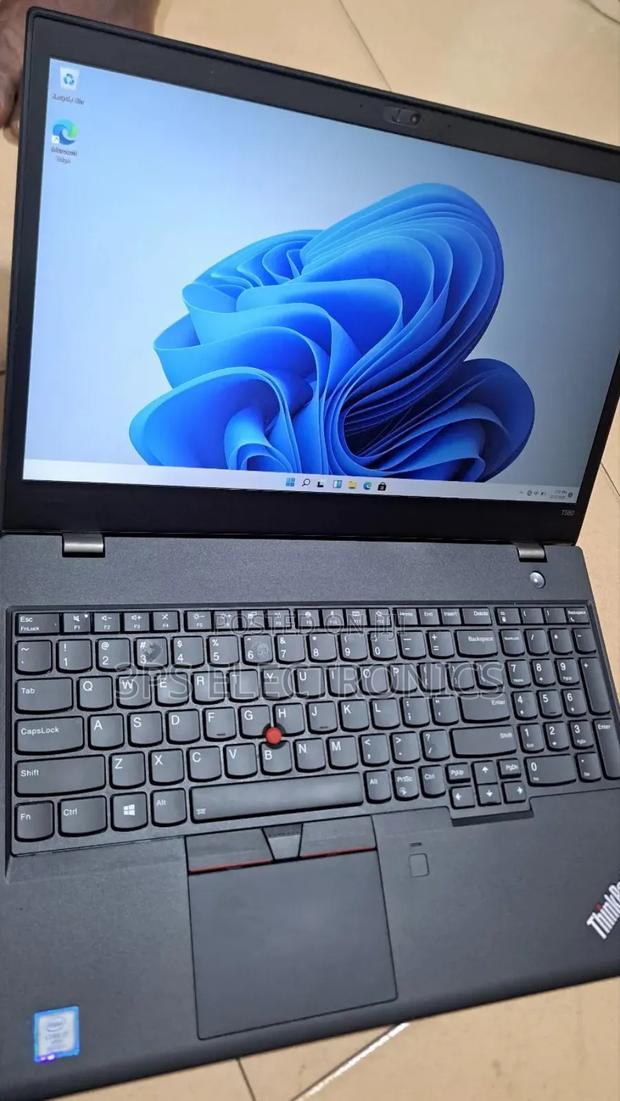 Laptop Lenovo ThinkPad T580 32GB Intel Core I7 SSD 512GB photo 3