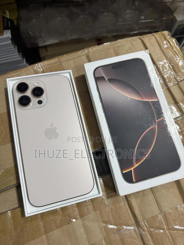 Apple iPhone 16 Pro Max 256 GB Gold photo 2