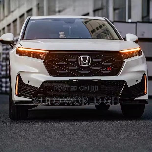 Honda CRV Sports Style Front Bumper 2023-2025 photo 4