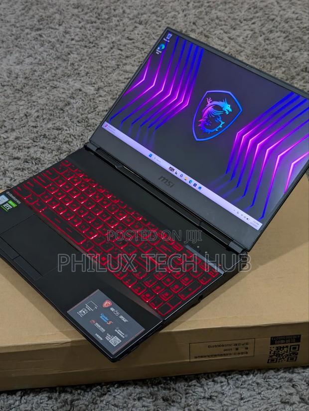 Laptop MSI GP65 Leopard 24GB Intel Core I7 SSD 512GB