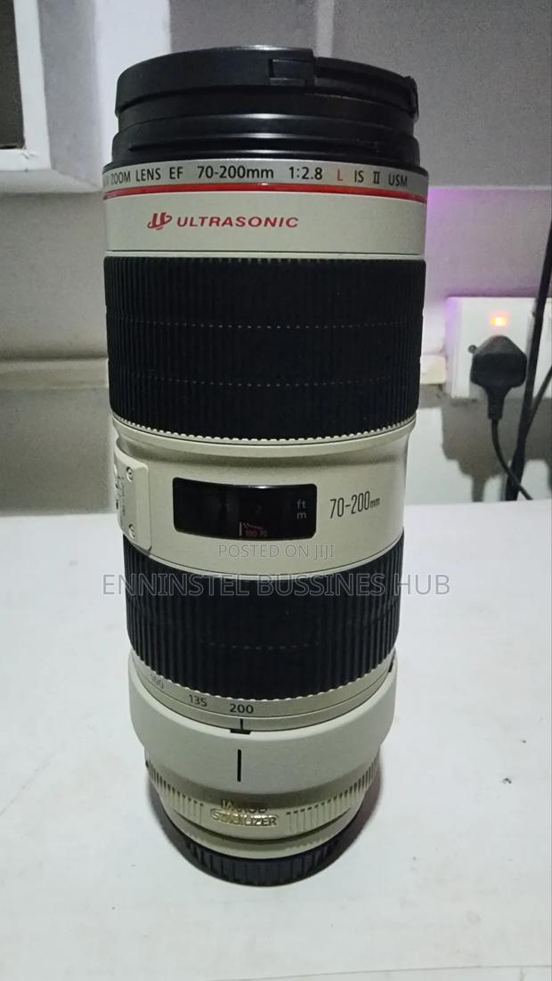 Canon Ef 70–200mm F/2.8l Is Ii Usm Lens – Sharp