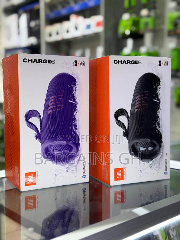 JBL Charge 6 Portable Waterproof Speaker photo 3