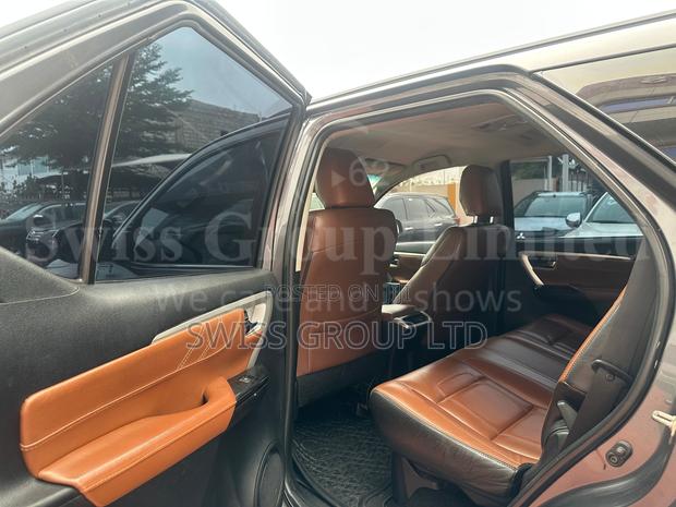 Toyota Fortuner 2017 Gray