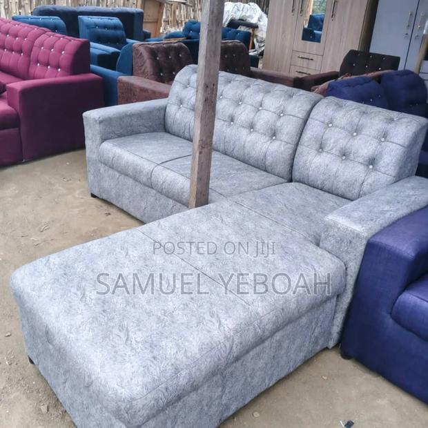 Quality Utv Staffing Chair Lshape (Free Delivery) · Photo 2