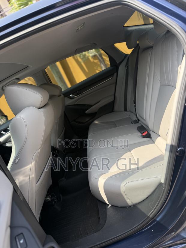 Honda Accord Sport (2.0L 4cyl Turbo 6M) 2019 Blue