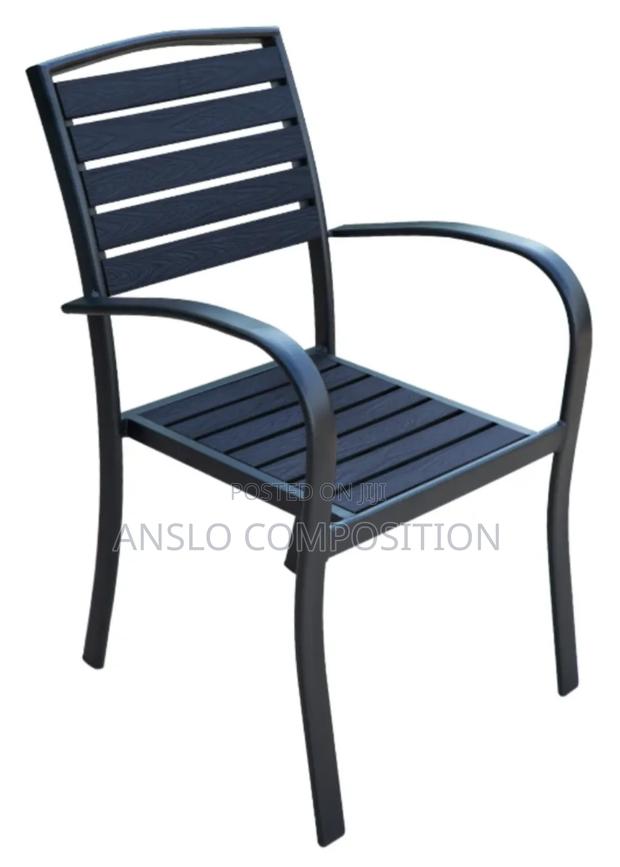 Solid Casual Dinning Chair · Photo 2