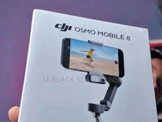 Dji Osmo Mobile 8 Smart Gimbal photo 2