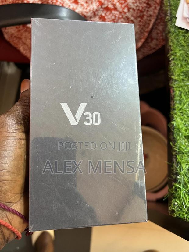 New LG V30 64 GB Gray