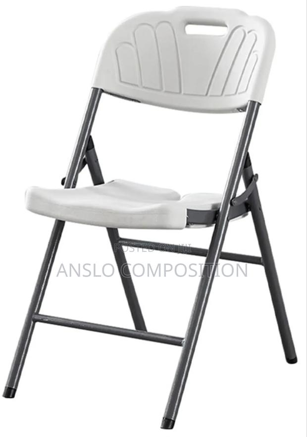 Double Bar Folding Chair · Photo 2