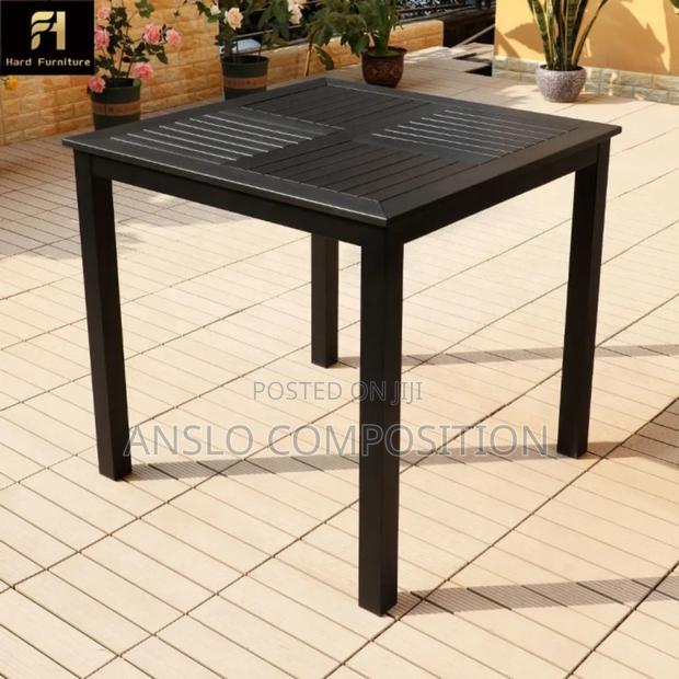 Outdoor Waterproof Table · Photo 2