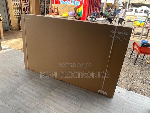 The Colossal Beauty Samsung 85” Uhd Smart Tv · Photo 4