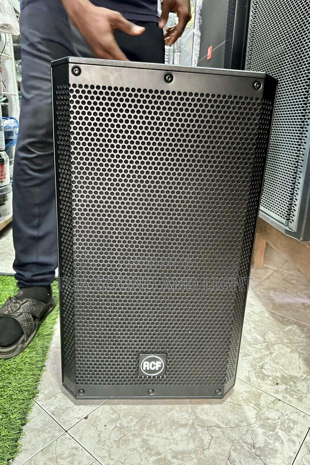 Rcf 12 Inches Active Stage Monitors - Pair photo 2