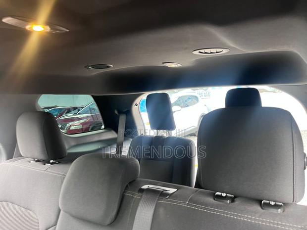 Ford Explorer XLT 4x4 2020 Silver