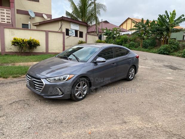 Hyundai Elantra Limited 2018 Gray