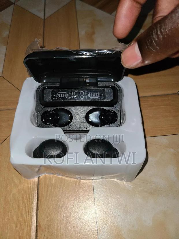 Tws F9 Wireless Earbuds · Photo 4