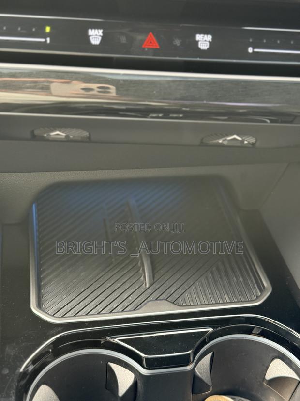 BMW 5 Series 530i xDrive AWD 2024 Black