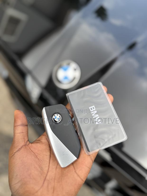 BMW 5 Series 530i xDrive AWD 2024 Black