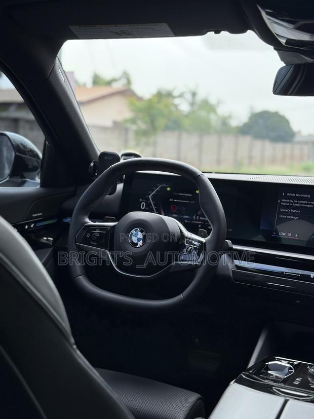 BMW 5 Series 530i xDrive AWD 2024 Black