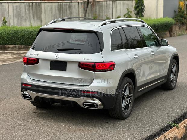 Mercedes-Benz GLE-Class 2023 Silver
