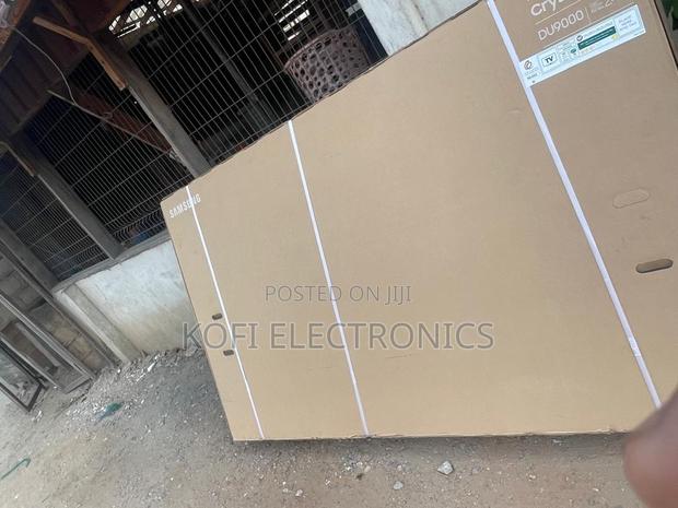 Samsung 98” Oldestate Ultravision Theatre Royale Edition · Photo 4