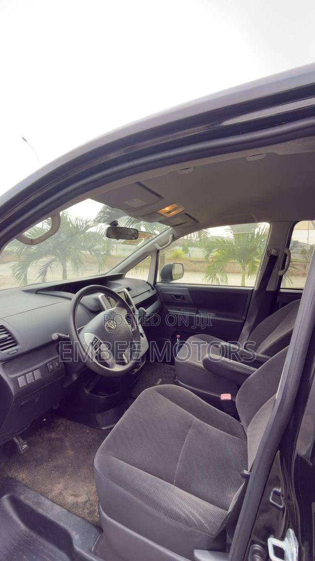 Toyota Voxy 2013 Black