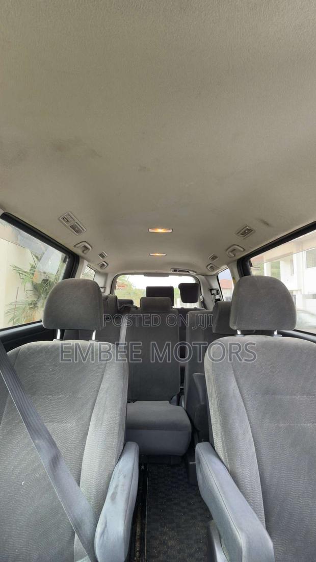 Toyota Voxy 2013 Black