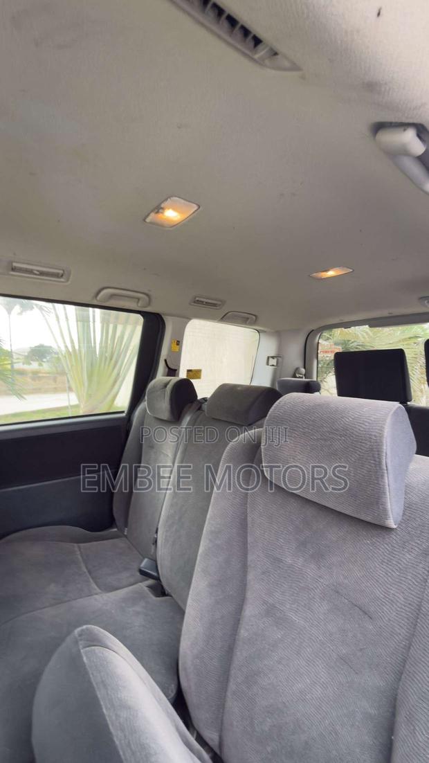 Toyota Voxy 2013 Black