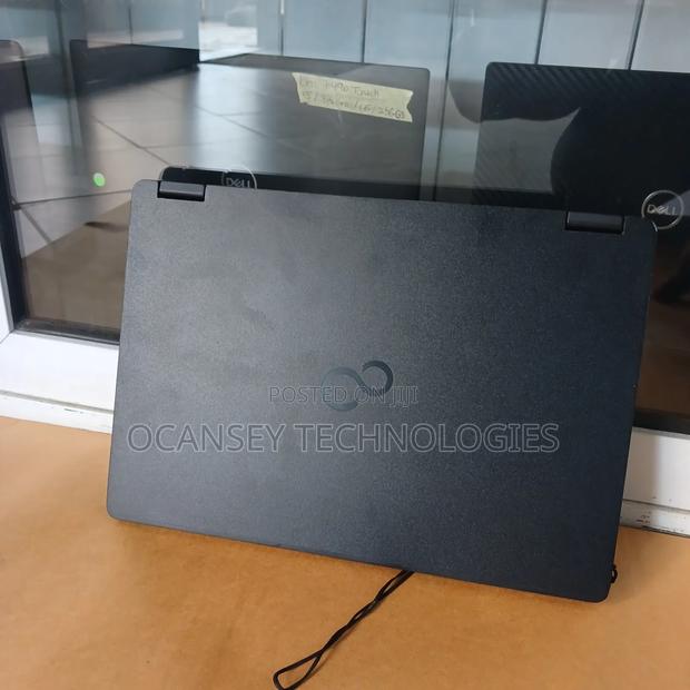 Laptop Fujitsu Lifebook P770 8GB Intel Celeron SSD 256GB photo 4