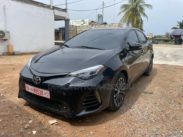 Toyota Corolla L (1.8L 4cyl 2A) 2018 Black
