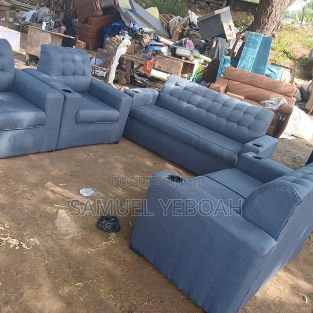 Original Utv Staffing Chair Plus Hand Cup(Free Delivery) · Photo 2