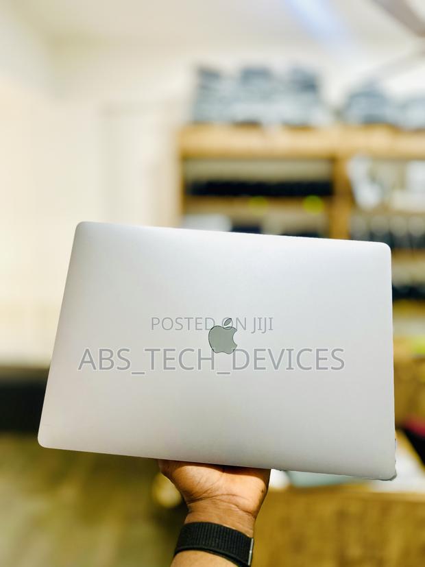 Laptop Apple MacBook Pro 2019 16GB Intel Core i9 SSD 1T photo 2