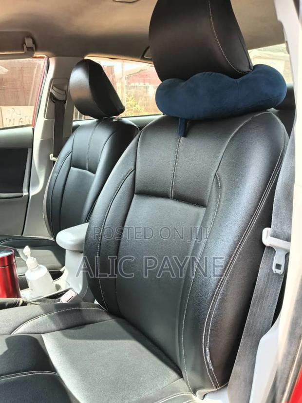 Toyota Corolla LE 4dr Sedan (1.8L 4cyl 4A) 2010 Red