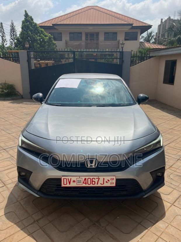 Honda Civic Sport 2022 Silver