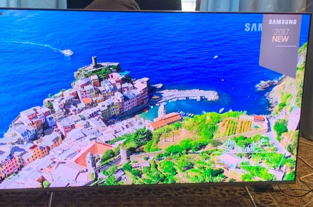 Samsung Tv Premium Uhd photo 6