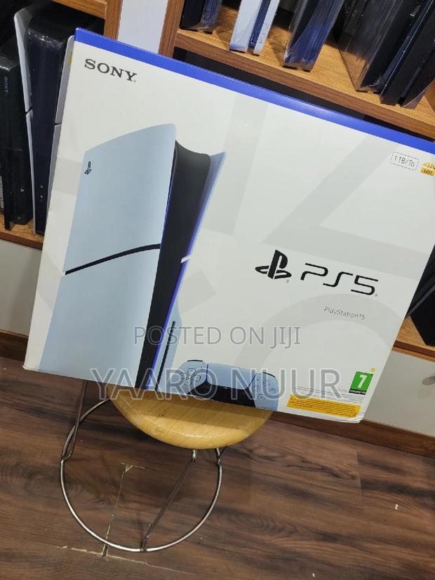Ps5 Slim 1tb Disc Version photo 3