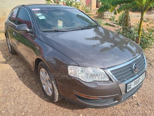 Volkswagen Passat 2.0 FSI Comfortline 2006 Brown