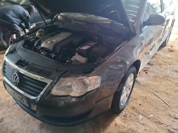 Volkswagen Passat 2.0 FSI Comfortline 2006 Brown