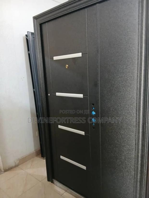 Quality and Elegant Crystal One N Half Security Doors 11⁄2