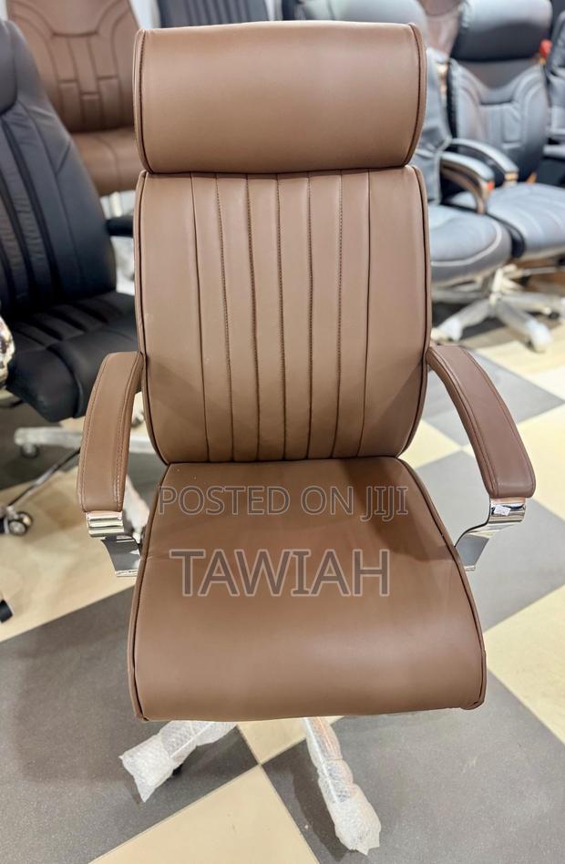 Brown Leather Office Chair · Photo 3
