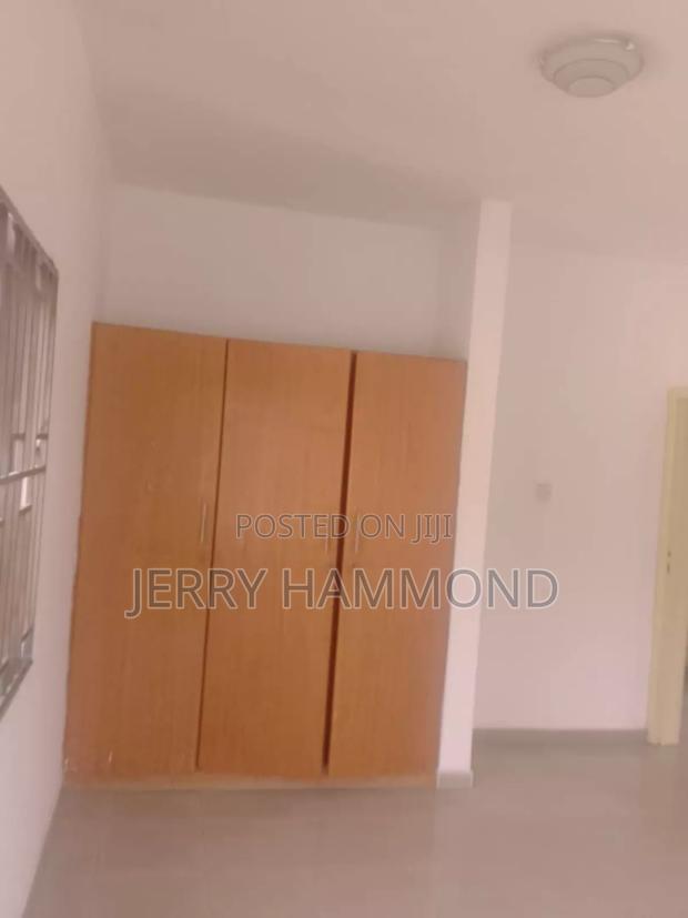 2bdrm House in Tema Devtraco, Community 25 for rent · Photo 3