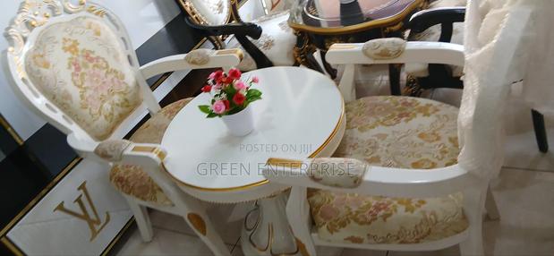 A Royal 2 Seater Tea Table