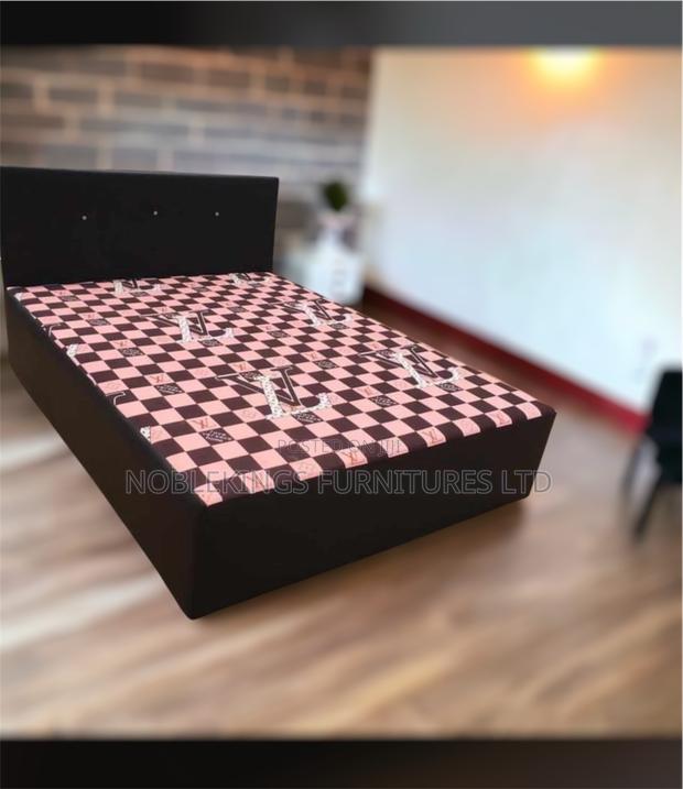 Durable Inbuilt Beds With Mattress · Photo 3