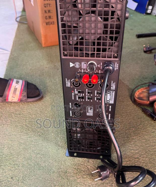 Crest Audio Ca 18 Professional Power Amplifier photo 3