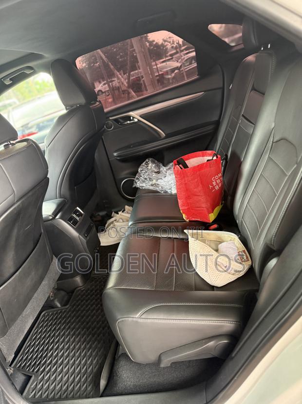 Lexus RX 350 2022 White