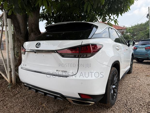 Lexus RX 350 2022 White